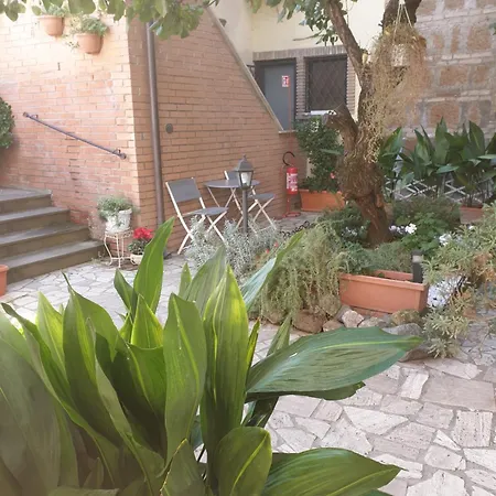 Il Giardinetto Di Dilyana 3*
